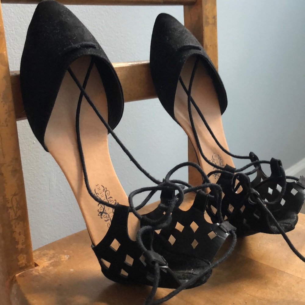 Charles Albert lace up flats justeen